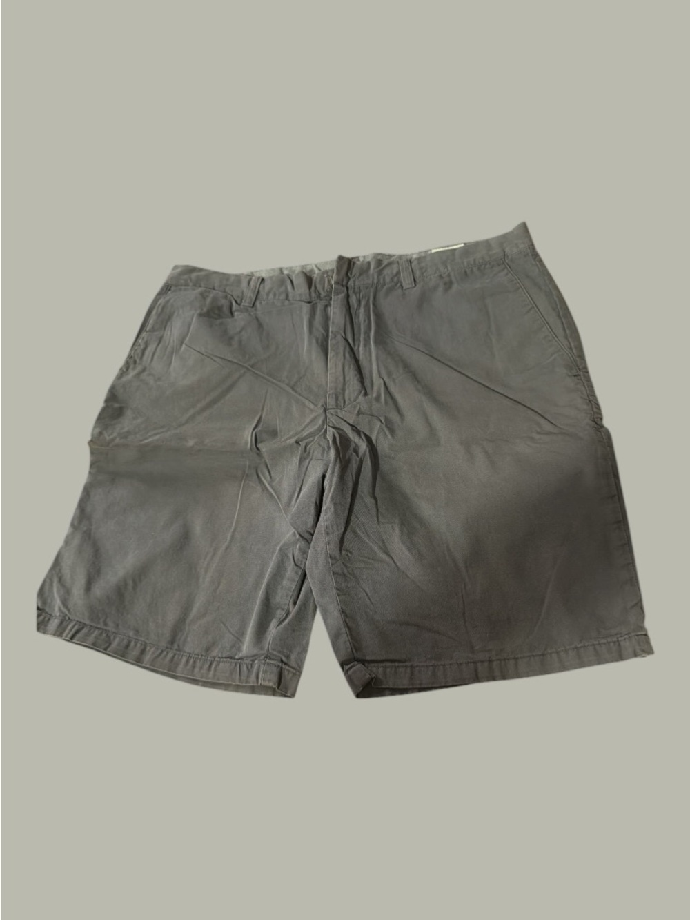 Club Monaco Men's Charcoal Flat-Front Shorts-Size 34